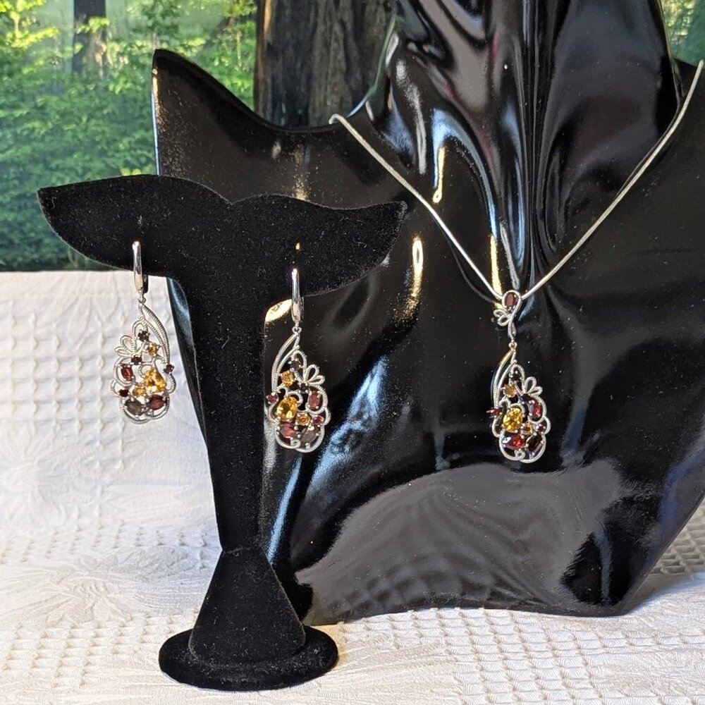 SET UNIQUE Pendant Necklace and Earrings Gemstone (see description) 925